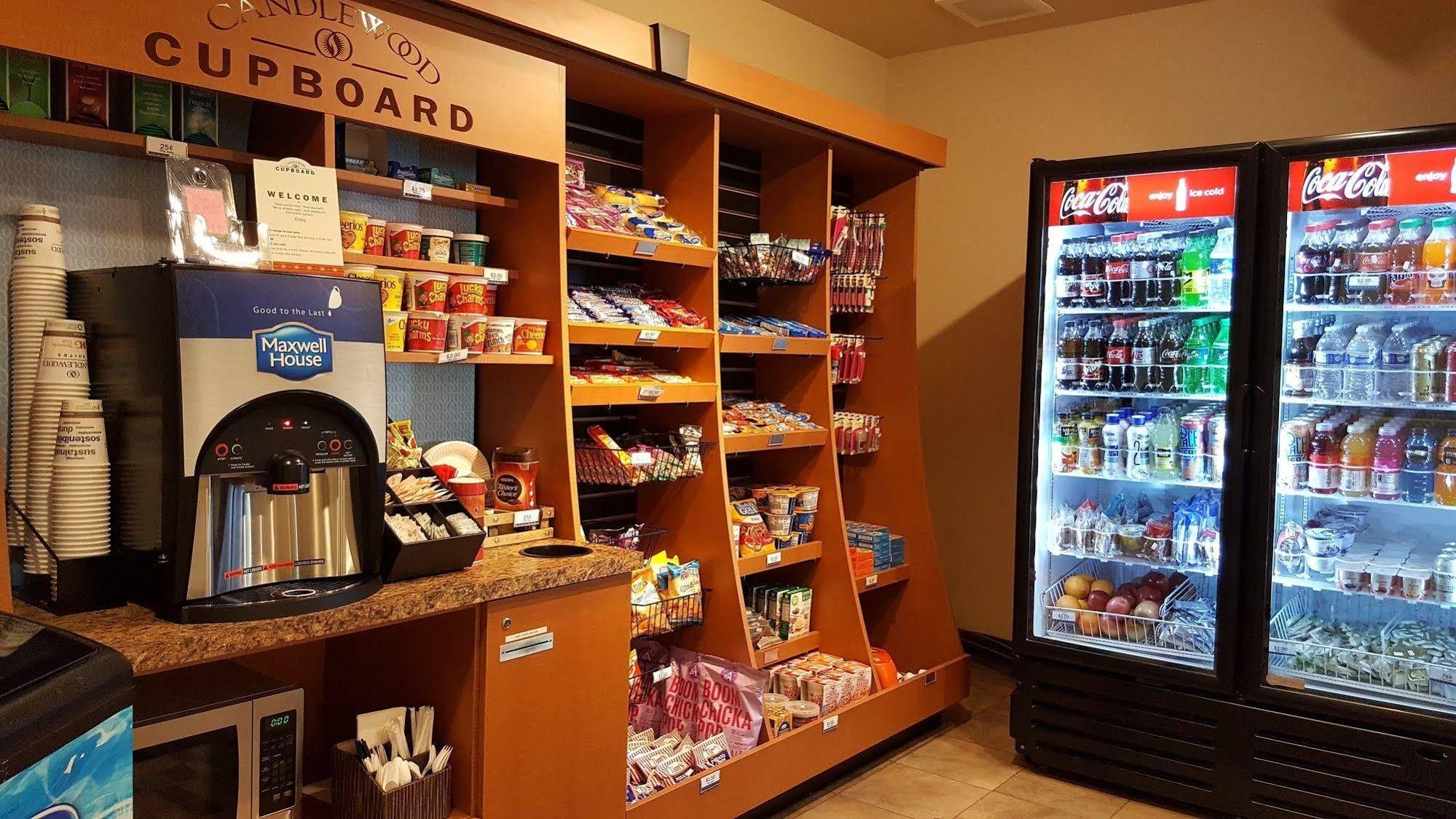 Candlewood Suites Portland Airport By Ihg Exteriör bild