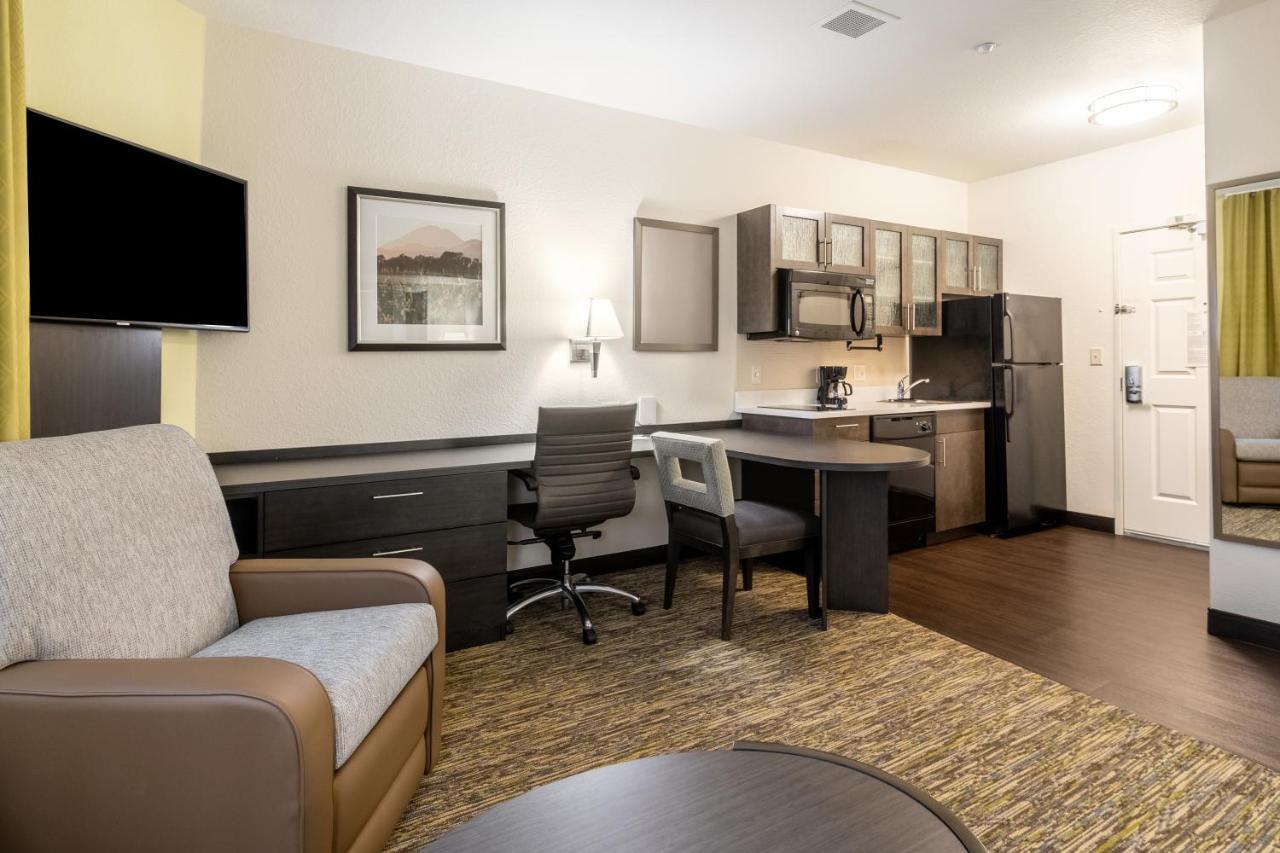 Candlewood Suites Portland Airport By Ihg Exteriör bild
