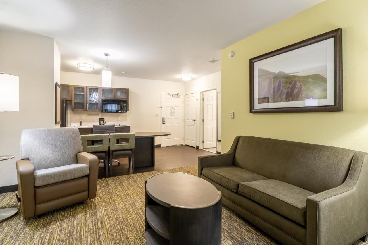 Candlewood Suites Portland Airport By Ihg Exteriör bild