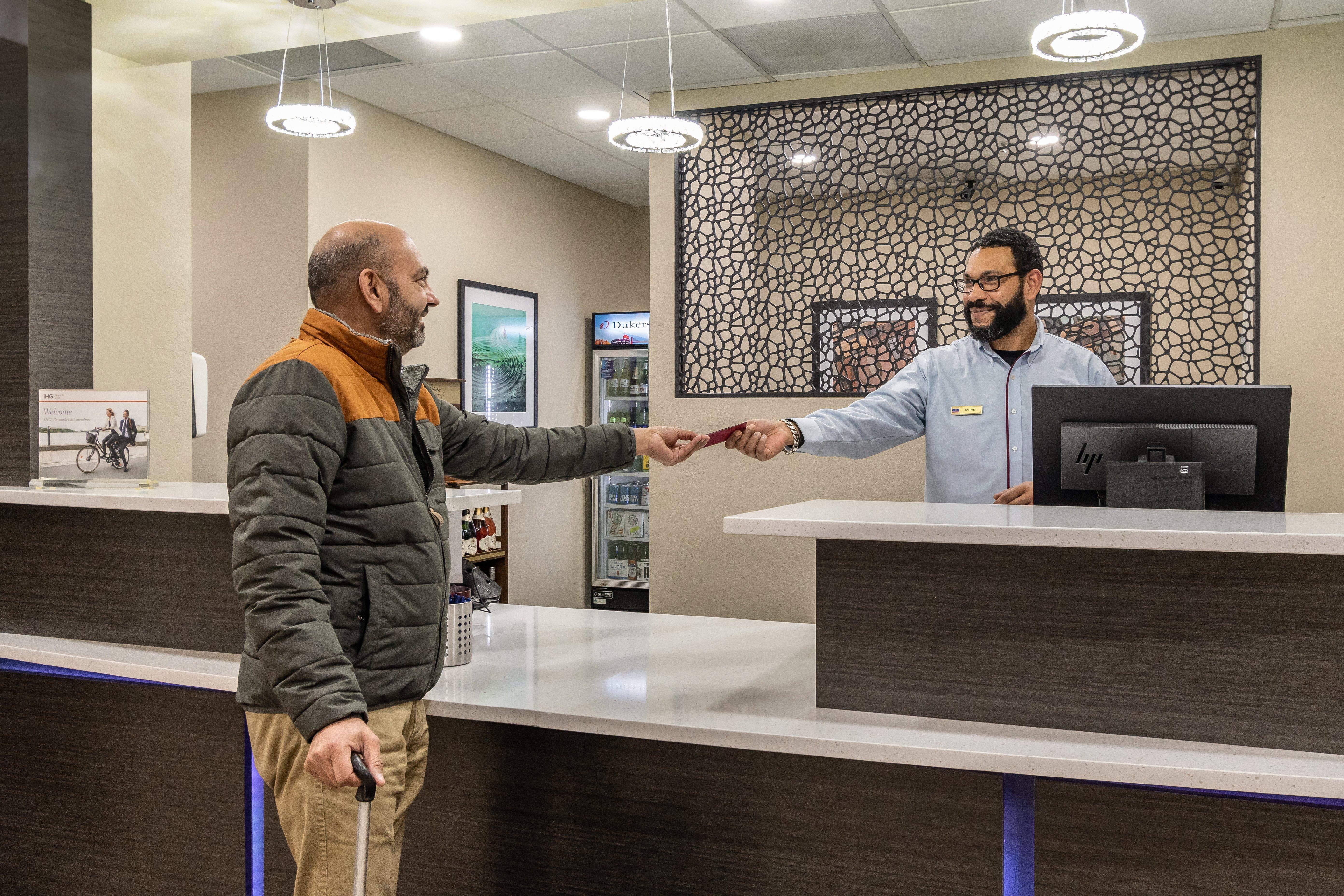 Candlewood Suites Portland Airport By Ihg Exteriör bild